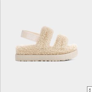 UGG Fluff Sandal